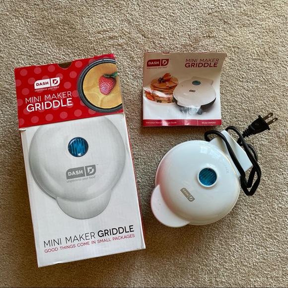 mini dash pancake maker